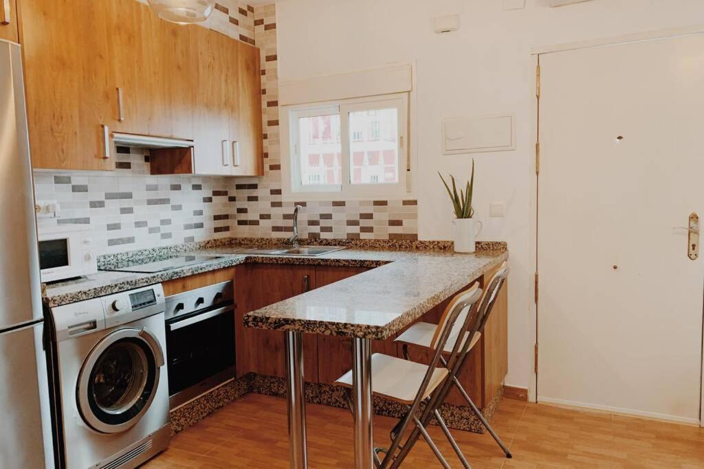 Precioso Apartamento A 50M De La Playa En El Palo Malaga Zewnętrze zdjęcie